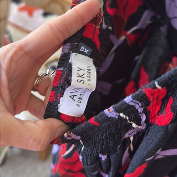 Ava Sky/ Fighting Eel long tie back romper size xs - Picture 6 of 8